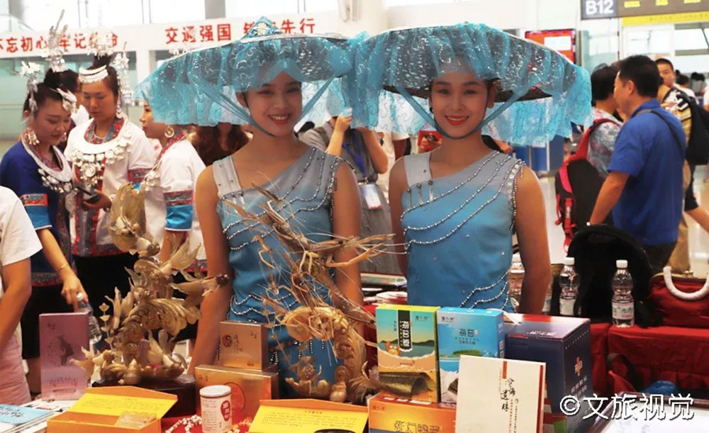 搭乘首發(fā)高鐵，海真珠珍珠粉抵達(dá)東方明珠